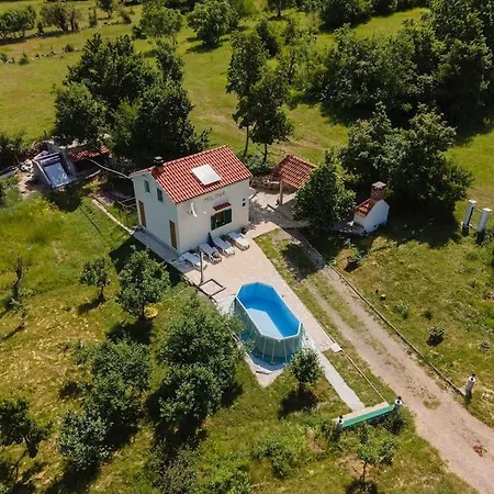 Charming - Milina Holiday home
