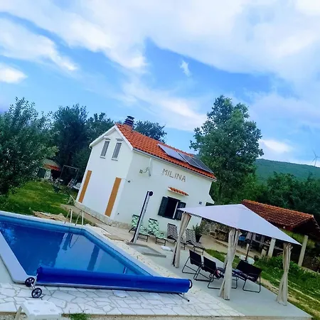 Charming - Milina * Velic